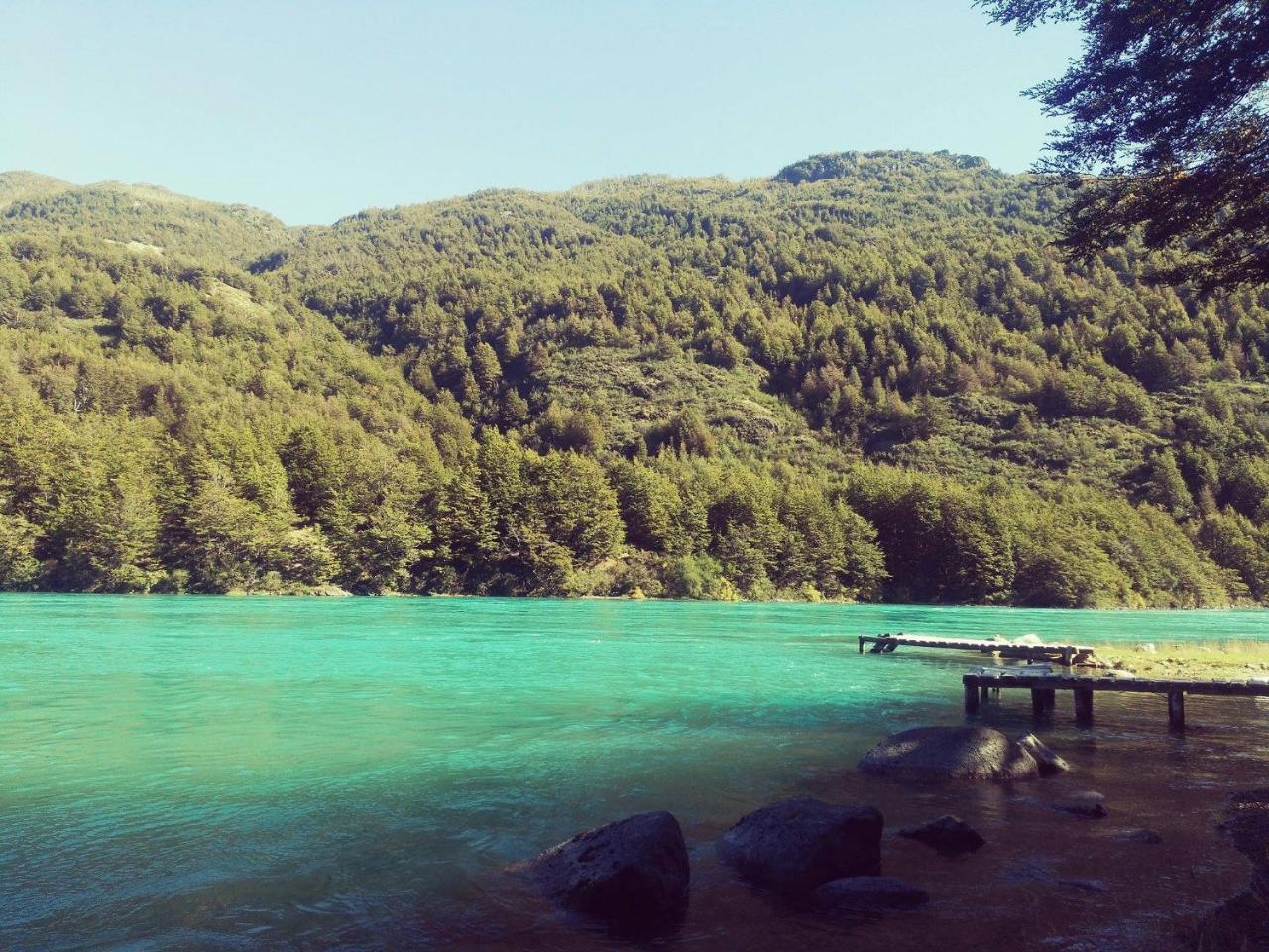 Cabañas Rápidos del Río Baker Puerto Bertrand Esterno foto